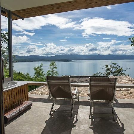 Thawsi Lake Hill Si Sawat Ngoại thất bức ảnh